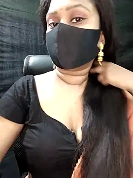 Idhika Paul online show from September 23, 5:16 pm