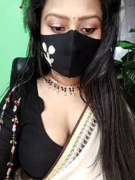 Idhika Paul online show from January 6, 12:47 am