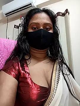 Idhika Paul online show from June 25, 3:17 am