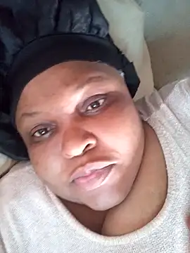 Snapshot of HOTSUGARX5 chatting on December 21, 7:45 am HOTSUGARX5 online show from December 21, 7:45 am