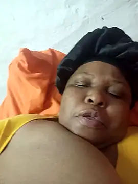 Snapshot of HOTSUGARX5 chatting on January 17, 5:53 am HOTSUGARX5 online show from January 17, 5:53 am