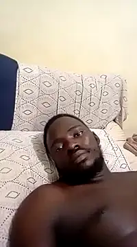 MaskedGQ online show from February 2, 6:31 pm