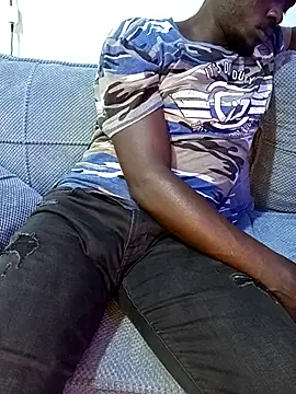 MaskedGQ online show from January 10, 1:24 pm