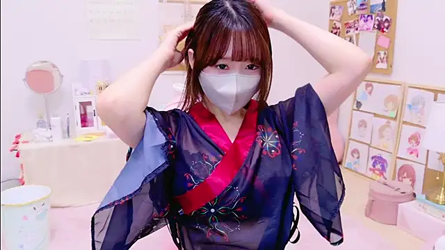 Yui-Ch online show from January 5, 1:58 pm