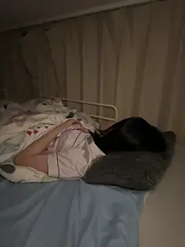 Snapshot of -mirai- chatting on March 16, 1:06 pm -mirai- online show from March 16, 1:06 pm