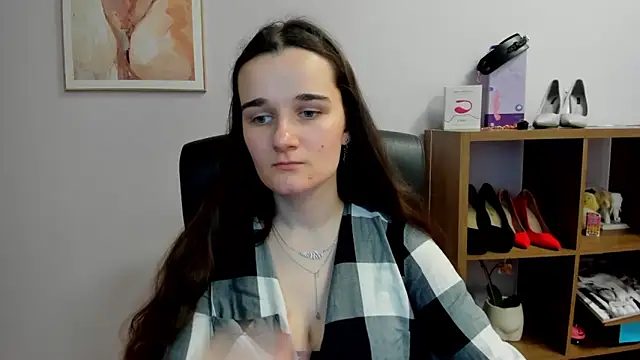 KateDelight online show from March 29, 1:22 pm