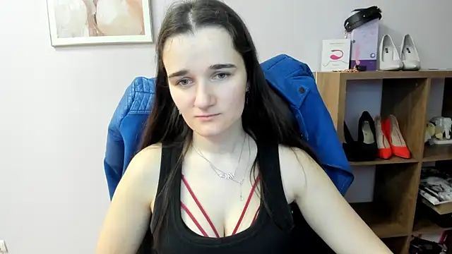 KateDelight online show from April 18, 7:01 am