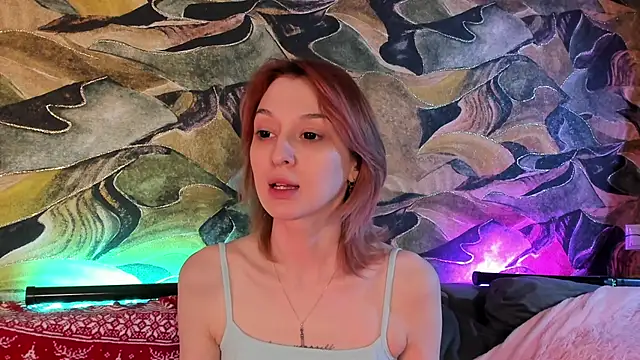 CrystalRey online show from December 22, 3:22 am