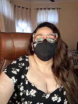 SEXY-Sardarni online show from April 8, 8:03 am