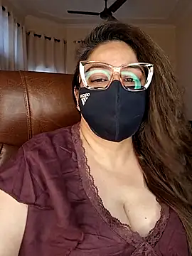 Snapshot of SEXY-Sardarni chatting on April 22, 8:06 am SEXY-Sardarni online show from April 22, 8:06 am