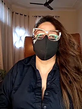 Snapshot of SEXY-Sardarni chatting on May 2, 8:52 am SEXY-Sardarni online show from May 2, 8:52 am