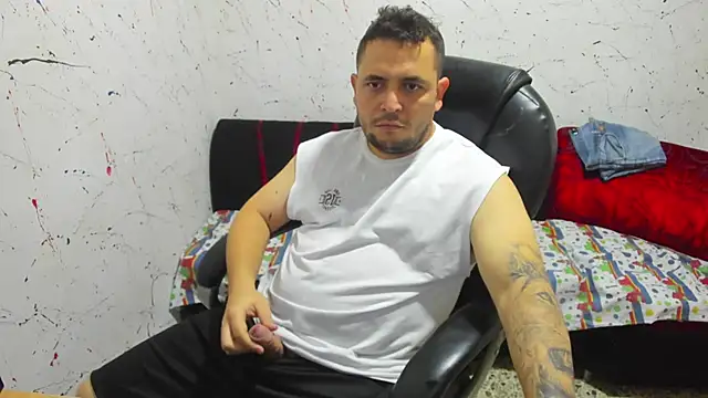  ace ventura online show from February 10, 12:30 am