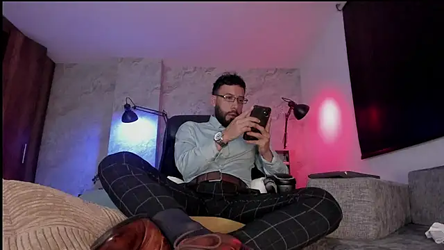 bruno woods online show from November 24, 10:37 am