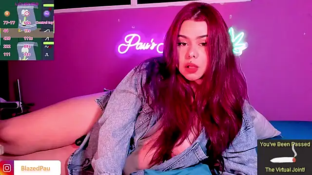 Putipaula3 online show from May 9, 1:22 am