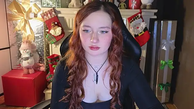 carolina elf online show from December 19, 8:45 am