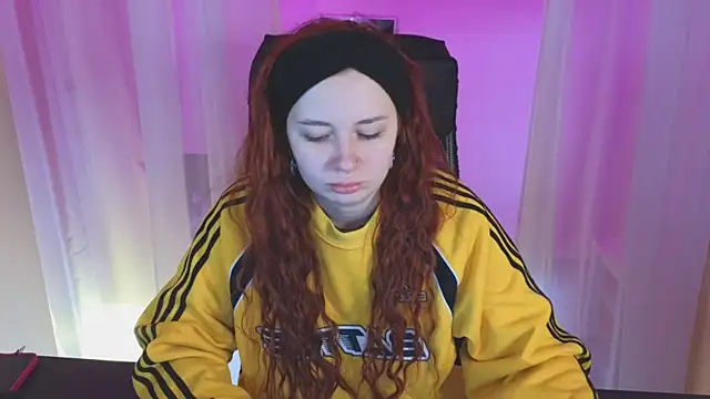 carolina elf online show from January 14, 8:20 am