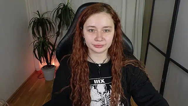 carolina elf online show from February 12, 12:22 pm