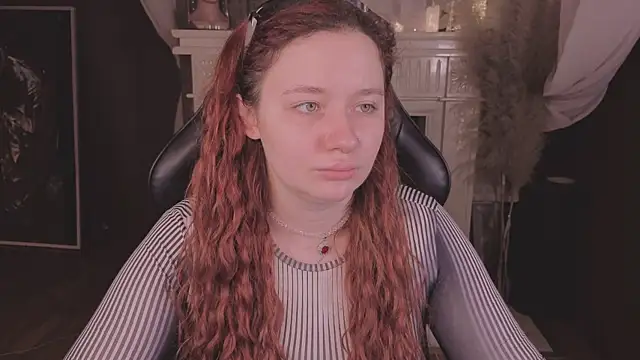 carolina elf online show from November 11, 12:49 pm