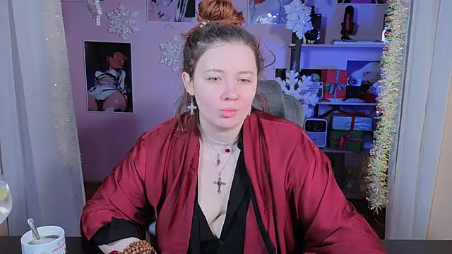 carolina elf online show from January 9, 5:32 am