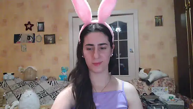 Snapshot of INELIKA chatting on December 4, 9:35 pm INELIKA online show from December 4, 9:35 pm