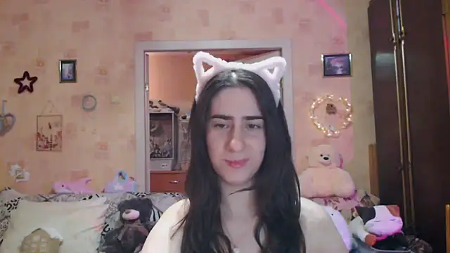 Snapshot of INELIKA chatting on September 13, 9:47 pm INELIKA online show from September 13, 9:47 pm