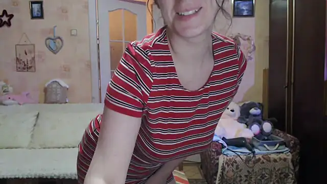 Snapshot of INELIKA chatting on October 7, 9:56 pm INELIKA online show from October 7, 9:56 pm