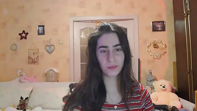 Snapshot of INELIKA chatting on November 9, 3:43 pm INELIKA online show from November 9, 3:43 pm