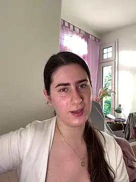 Snapshot of INELIKA chatting on June 17, 6:31 pm INELIKA online show from June 17, 6:31 pm