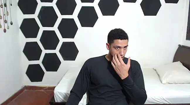 Snapshot of Jhors__Collens chatting on January 17, 7:19 am Jhors Collens online show from January 17, 7:19 am