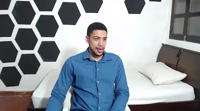 Snapshot of Jhors__Collens chatting on January 30, 7:39 am Jhors Collens online show from January 30, 7:39 am