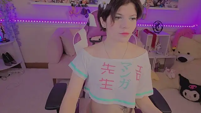 Snapshot of Katya_Zaitseva chatting on December 5, 1:31 pm Katya Zaitseva online show from December 5, 1:31 pm