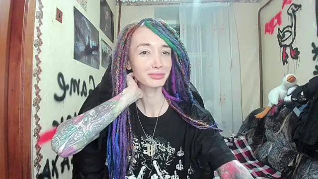 Snapshot of Roxy_Silver chatting on December 25, 10:05 pm Roxy Silver online show from December 25, 10:05 pm