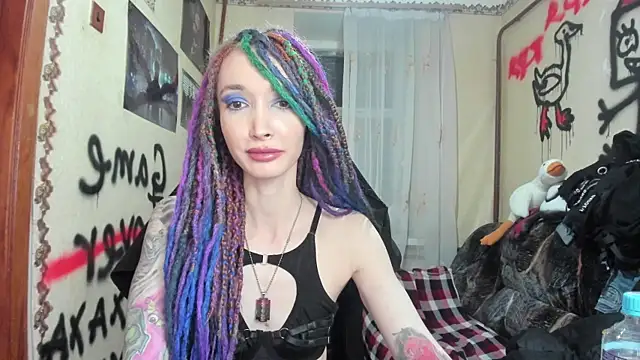 Snapshot of Roxy_Silver chatting on December 30, 1:26 am Roxy Silver online show from December 30, 1:26 am