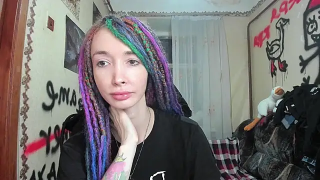 Snapshot of Roxy_Silver chatting on December 30, 7:42 pm Roxy Silver online show from December 30, 7:42 pm