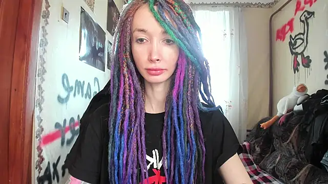 Snapshot of Roxy_Silver chatting on January 22, 11:01 am Roxy Silver online show from January 22, 11:01 am