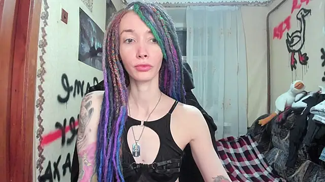 Snapshot of Roxy_Silver chatting on January 25, 7:28 pm Roxy Silver online show from January 25, 7:28 pm