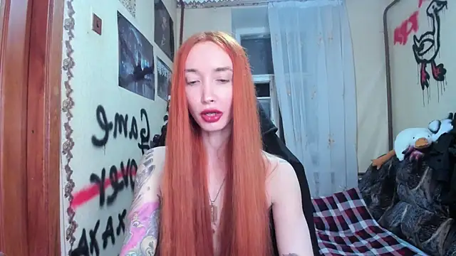 Snapshot of Roxy_Silver chatting on March 8, 10:13 pm Roxy Silver online show from March 8, 10:13 pm