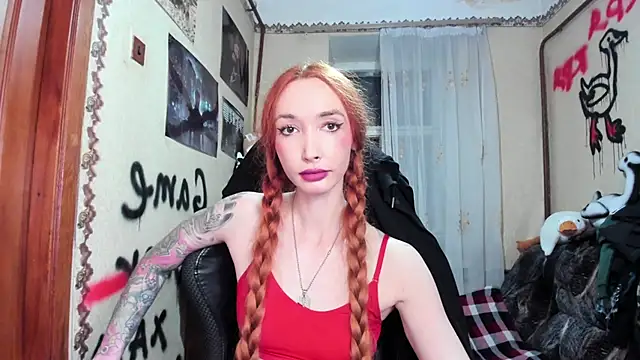 Snapshot of Roxy_Silver chatting on September 8, 9:03 pm Roxy Silver online show from September 8, 9:03 pm