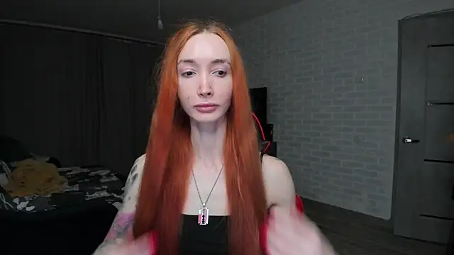 Snapshot of Roxy_Silver chatting on October 25, 9:09 pm Roxy Silver online show from October 25, 9:09 pm