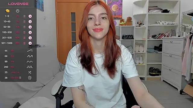 Snapshot of broosnica1 chatting on June 20, 6:16 am broosnica1 online show from June 20, 6:16 am
