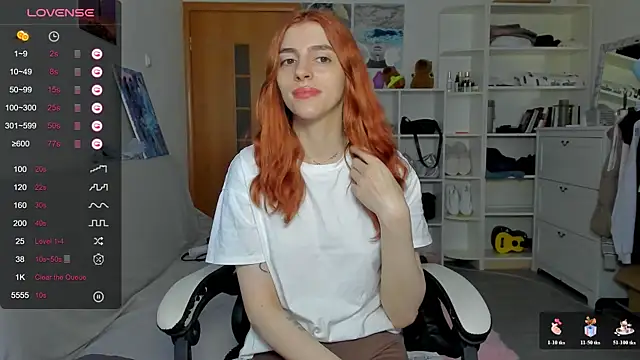 Snapshot of broosnica1 chatting on July 17, 7:15 am broosnica1 online show from July 17, 7:15 am