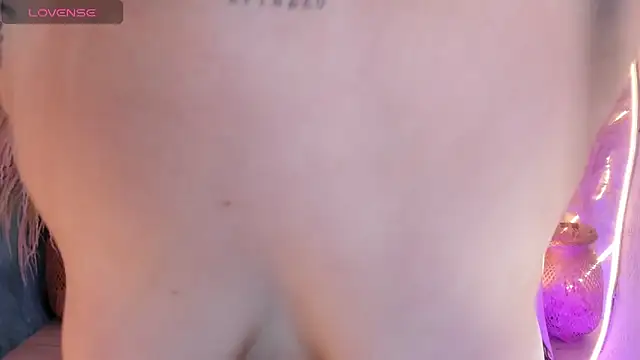 Snapshot of ViolettaHotLatin_ chatting on January 25, 12:37 pm ViolettaHotLatin online show from January 25, 12:37 pm