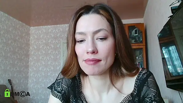 alicia spicy online show from February 18, 8:49 am