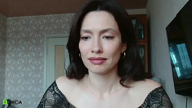 Snapshot of alicia_spicy chatting on May 31, 11:06 am alicia spicy online show from May 31, 11:06 am