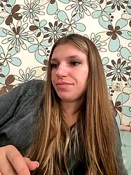 adel secret online show from September 10, 11:32 am