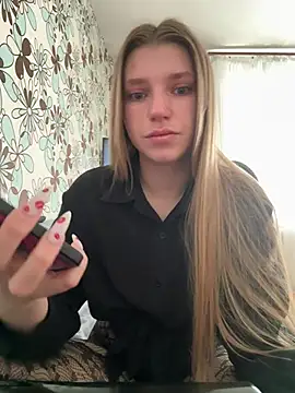 adel secret online show from March 22, 10:29 am