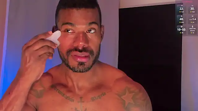 Snapshot of Ganiimedes chatting on November 4, 7:35 pm Ganiimedes online show from November 4, 7:35 pm