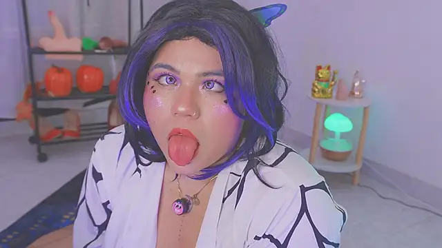 Samanta cutee online show from September 19, 6:30 pm