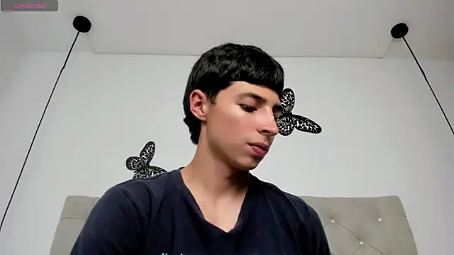 Snapshot of Adam_Clay21 chatting on January 31, 7:51 pm Adam Clay21 online show from January 31, 7:51 pm