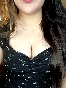 AK---47 online show from April 7, 8:26 am